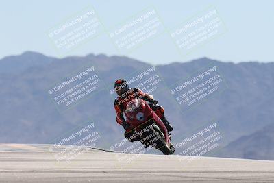 media/Oct-13-2025-Moto Forza (Mon) [[a66d839500]]/3-B Group/Session 4 (Turn 9)/